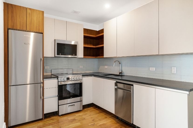 782 New York Avenue - Photo 1