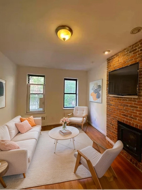 534 East 83rd Street - Photo 1