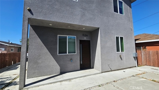 1536 E 87th - Photo 1