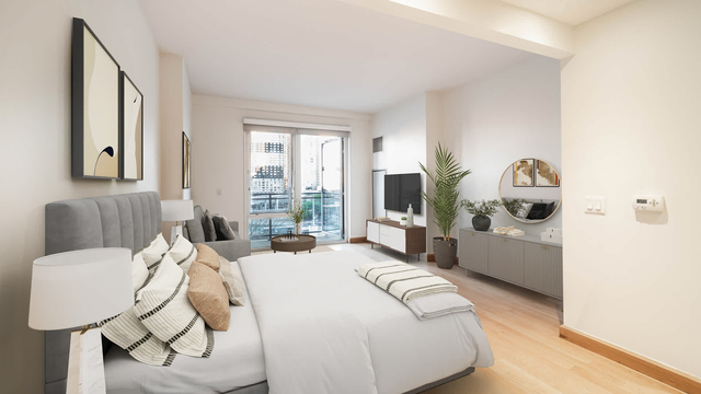 431 W 37th Street - Photo 1