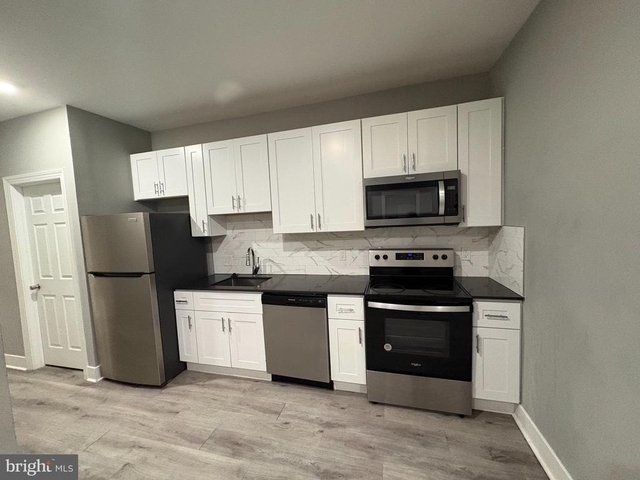 1813 S 23rd Street - Photo 1