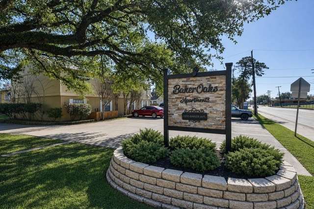 1300 Baker Ave Avenue - Photo 1