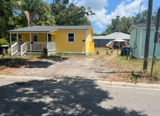 912 Engman Street - Photo 1