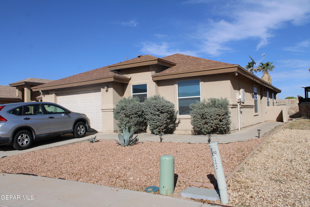 12928 Hueco Pit Drive - Photo 1