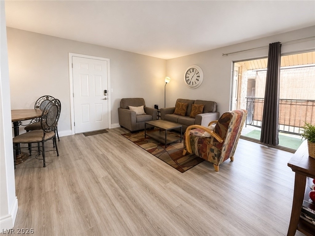 5026 River Glen Drive - Photo 1