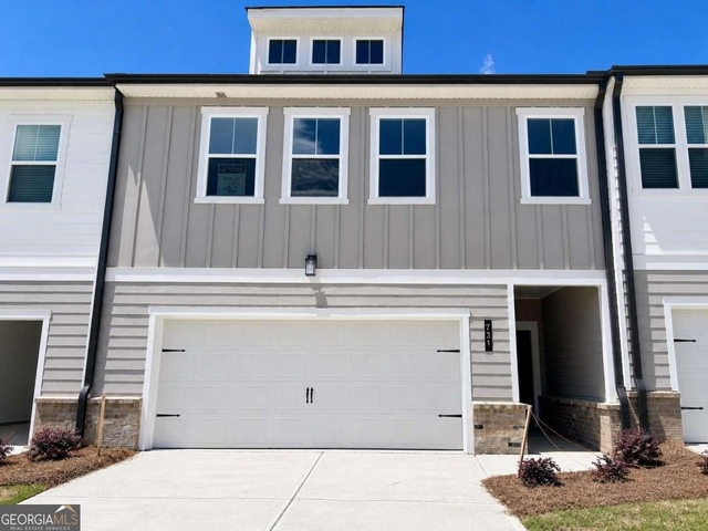 731 Point Place Drive - Photo 1
