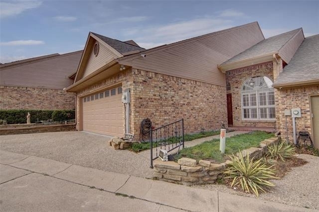 2122 Clear Lake Road - Photo 1
