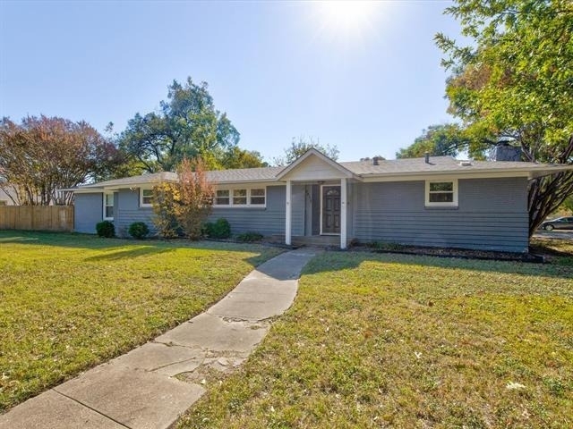 3511 Corto Avenue - Photo 1