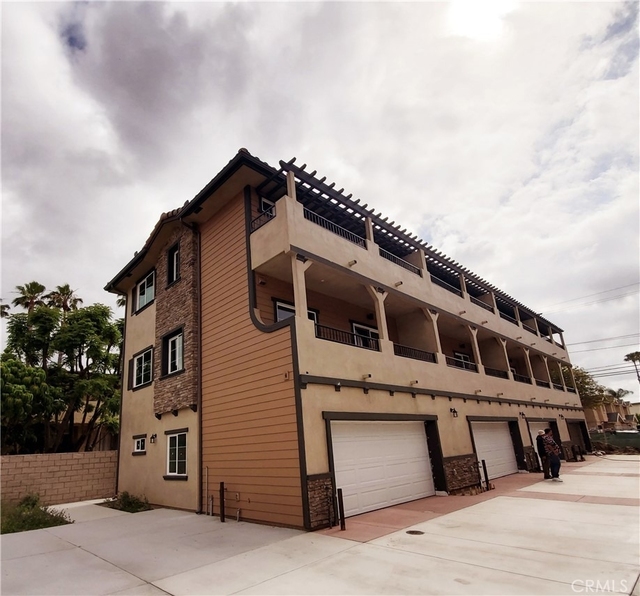 10341 Western Avenue - Photo 1