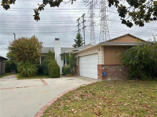 18402 Patronella Avenue - Photo 1