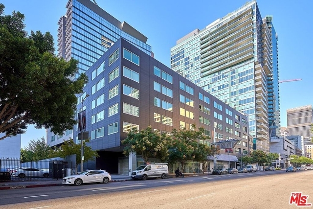 901 S Flower Street - Photo 1