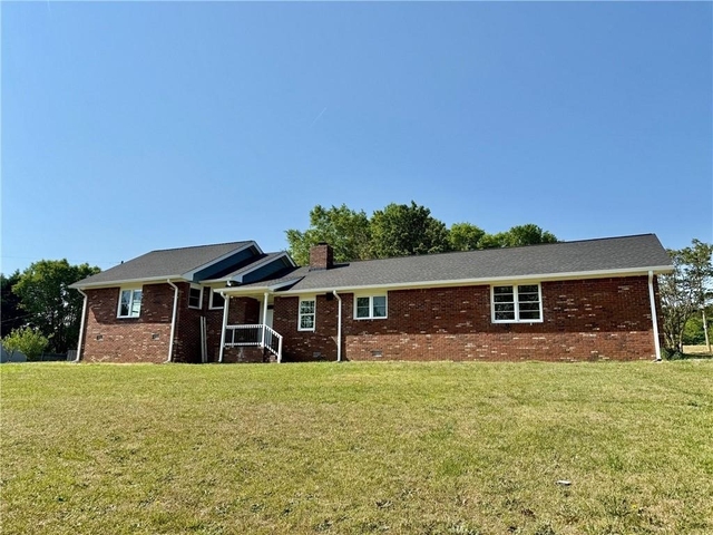 2360 Gravel Springs Road - Photo 1