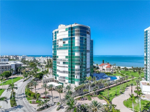 3971 Gulf Shore Boulevard N - Photo 1