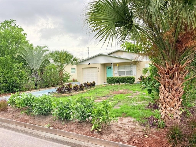 5545 3rd Ave N - Photo 1