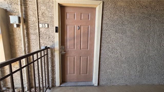 4380 Sandy River Drive - Photo 1