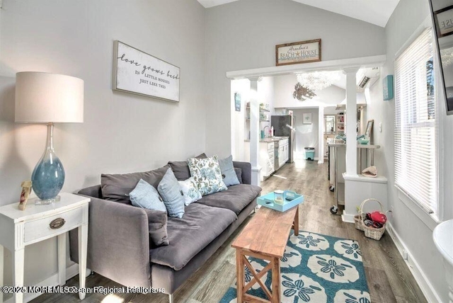 604 1/2 12th Avenue - Photo 1