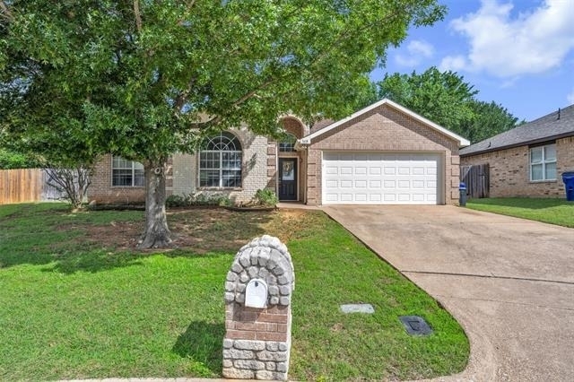 1618 Fern Drive - Photo 1