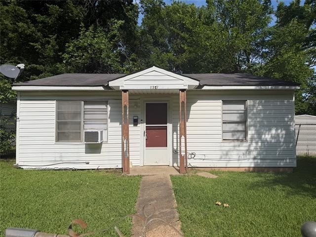 2317 Freewater Street - Photo 1