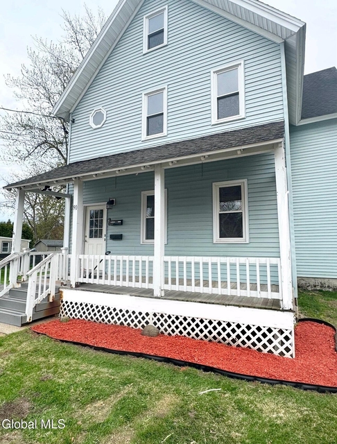 90 Pleasant Street - Photo 1
