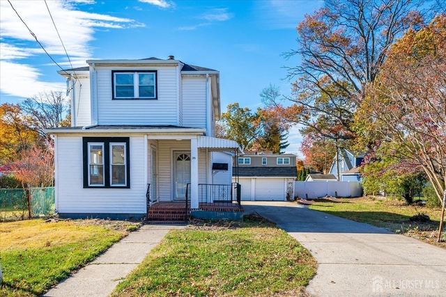 385 Pierson Avenue - Photo 1