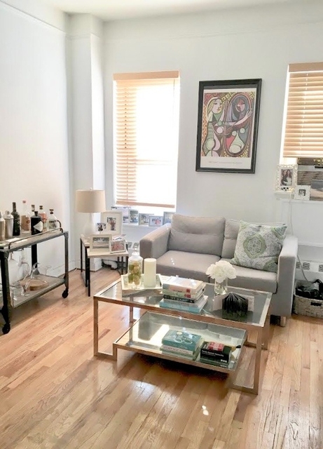 1555 2nd Avenue - Photo 1