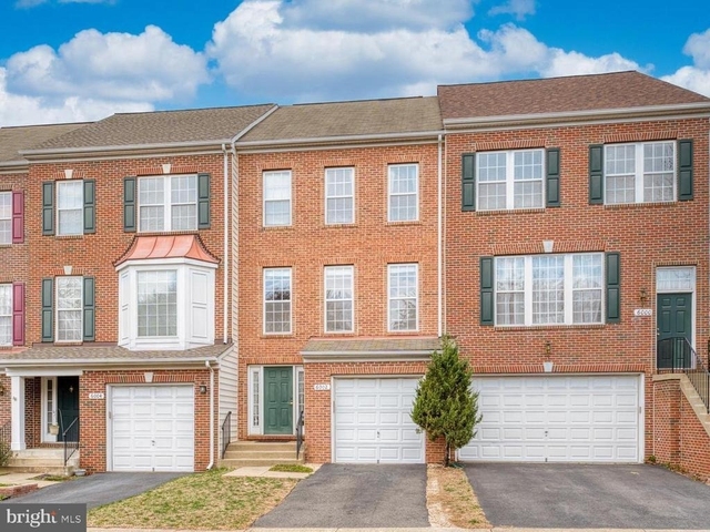 6002 Saint Hubert Lane - Photo 1