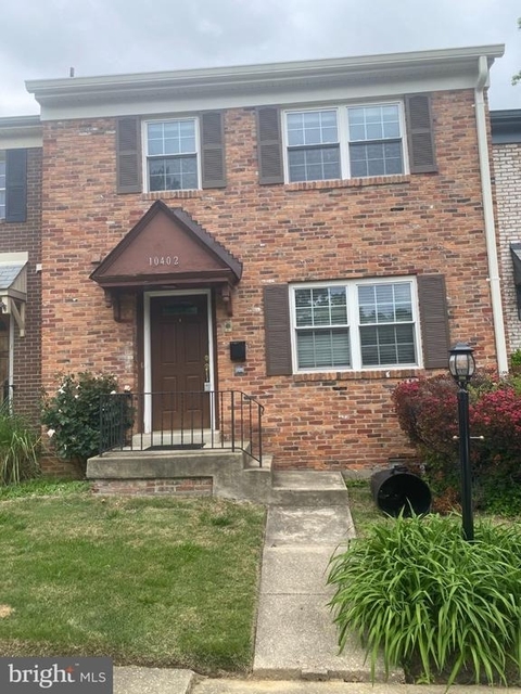 10402 Armstrong Street - Photo 1
