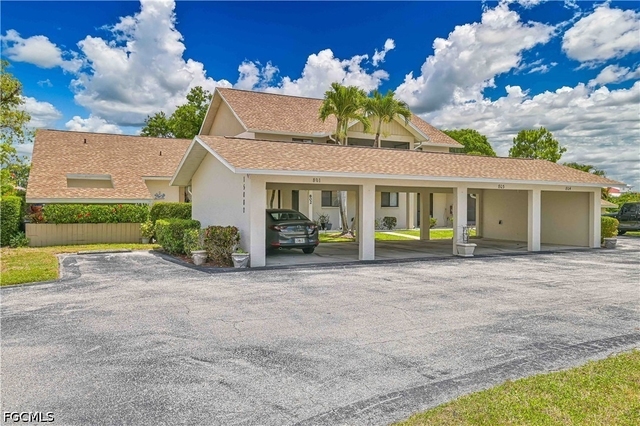 15080 Riverbend Boulevard - Photo 1