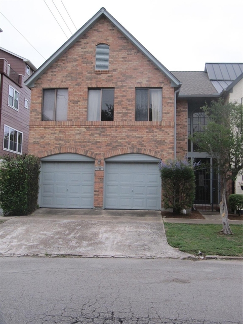 109 W 10 Street - Photo 1