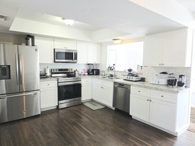 16723 Running Quail Court - Photo 1