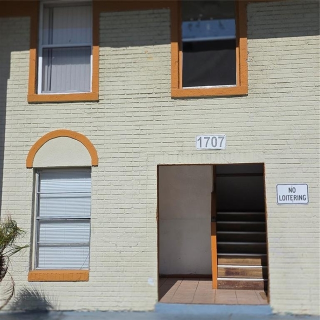 1707 Michigan Avenue - Photo 1