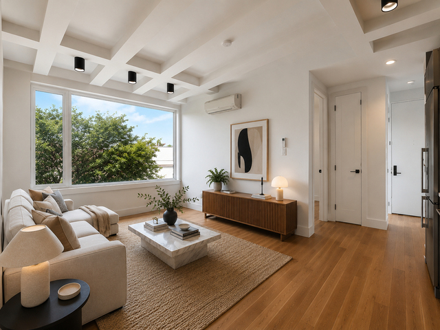 108 Havemeyer Street - Photo 1
