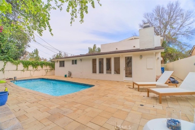 5179 Canoga Ave - Photo 1