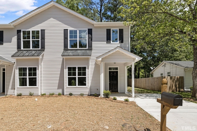 335 E Pine Avenue - Photo 1