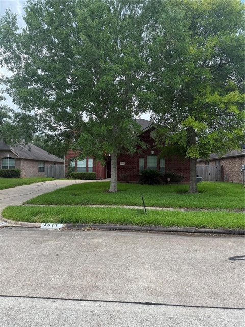 2511 Pine Shadows Drive - Photo 1