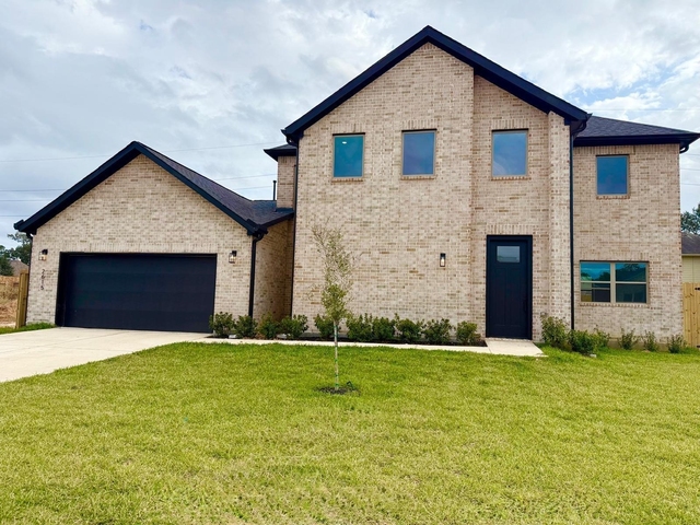 2615 Liguria Ln - Photo 1