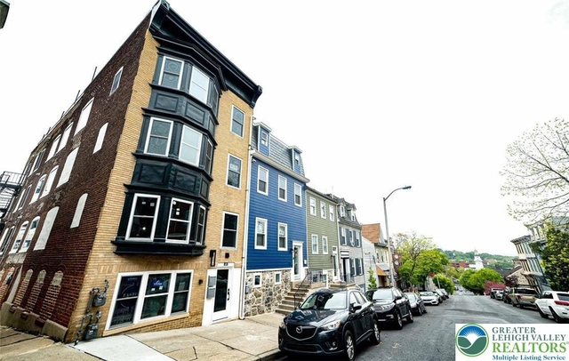 521 Ferry Street - Photo 1