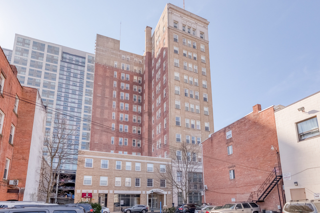 124 Court Street - Photo 1