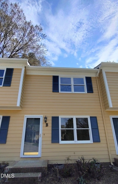 2211 Peppertree Street - Photo 1
