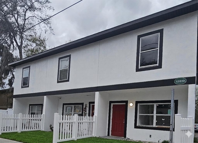 13612 N 21st Street - Photo 1