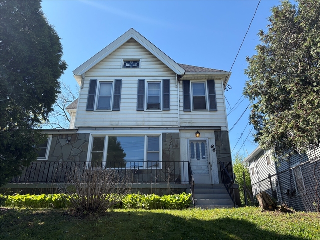 86 Conklin Ave - Photo 1