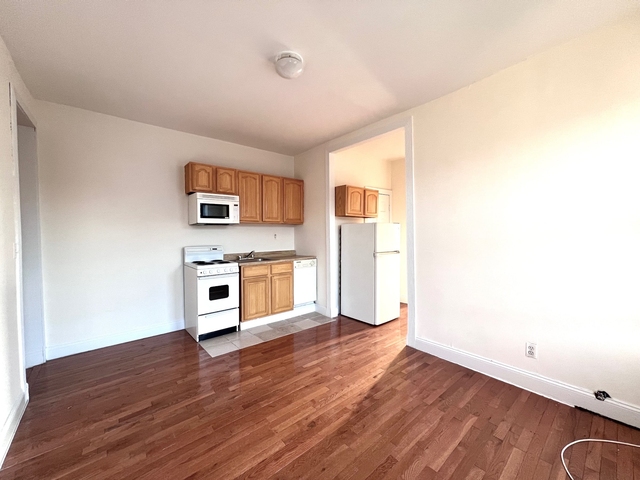 101 Audubon Avenue - Photo 1