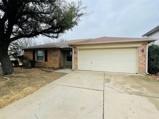5501 White Dove Drive - Photo 1