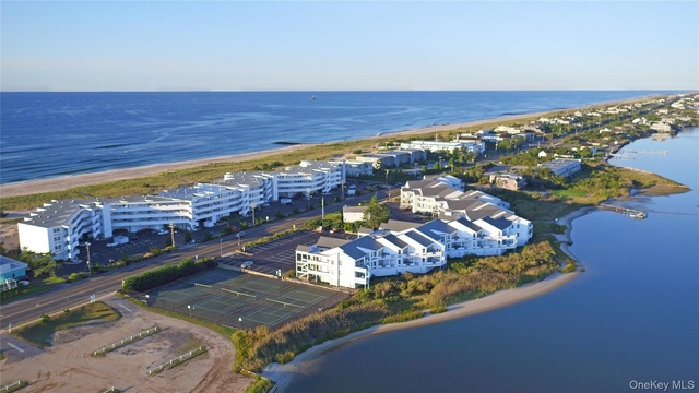 250 Dune Road - Photo 1