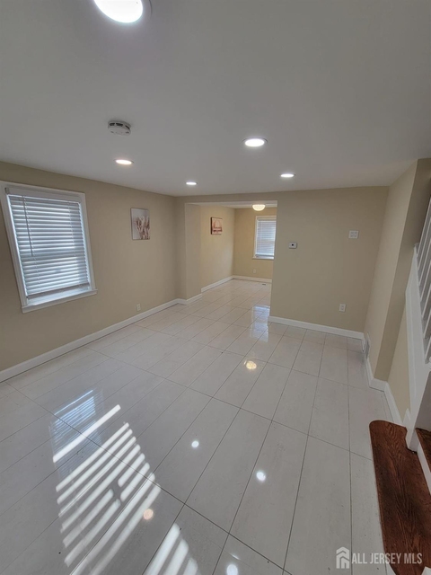 333 Brinton Avenue - Photo 1