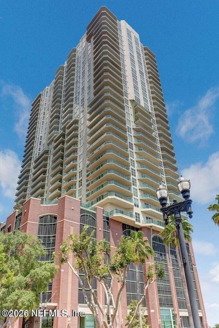 1431 Riverplace Boulevard - Photo 1