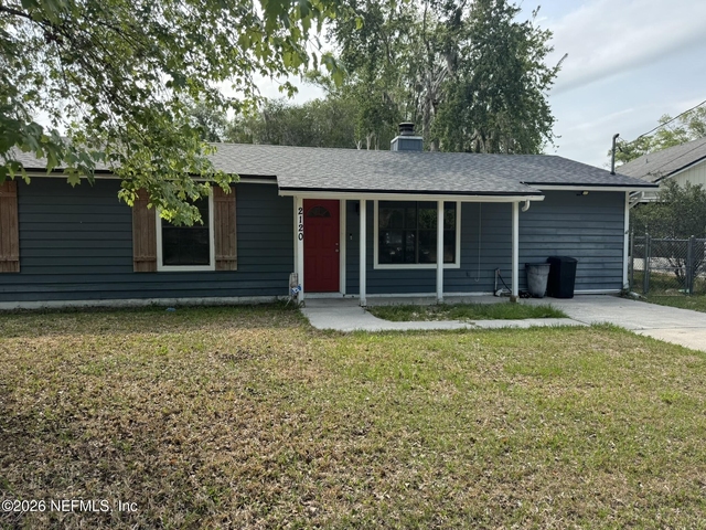 2120 Blair Road S - Photo 1