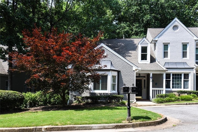 304 Bridle Path - Photo 1