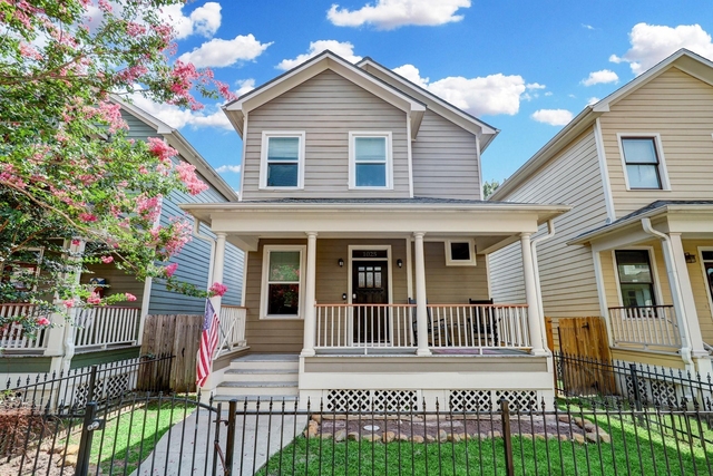 1025 W 15th 1/2 Street - Photo 1