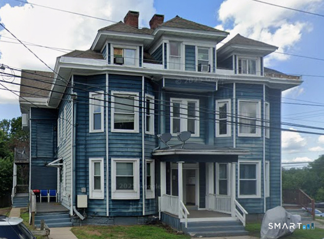 570 Broad Street - Photo 1